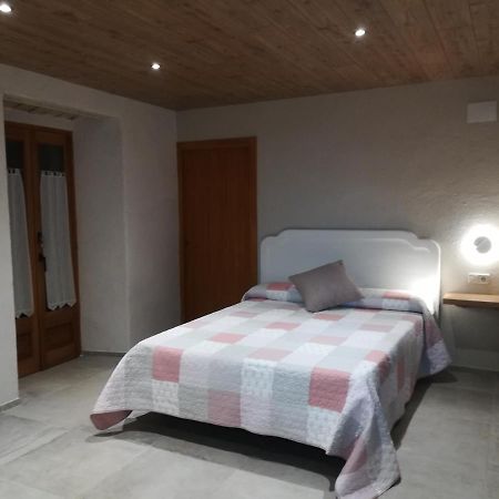 Country House El Permanyer Olost Ngoại thất bức ảnh