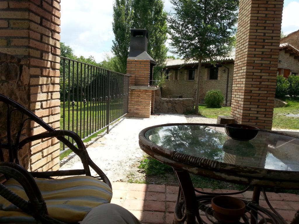 Country House El Permanyer Olost Ngoại thất bức ảnh