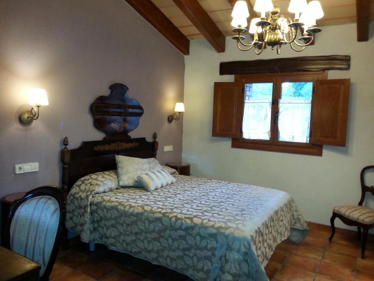 Country House El Permanyer Olost Ngoại thất bức ảnh