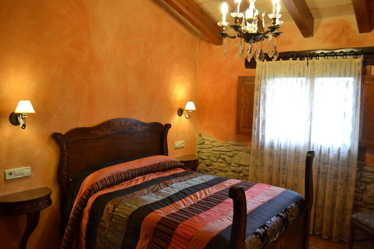 Country House El Permanyer Olost Ngoại thất bức ảnh